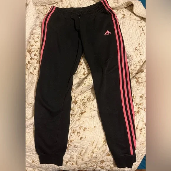 Adidas sweatpants - women’s medium - Picture 3 of 4